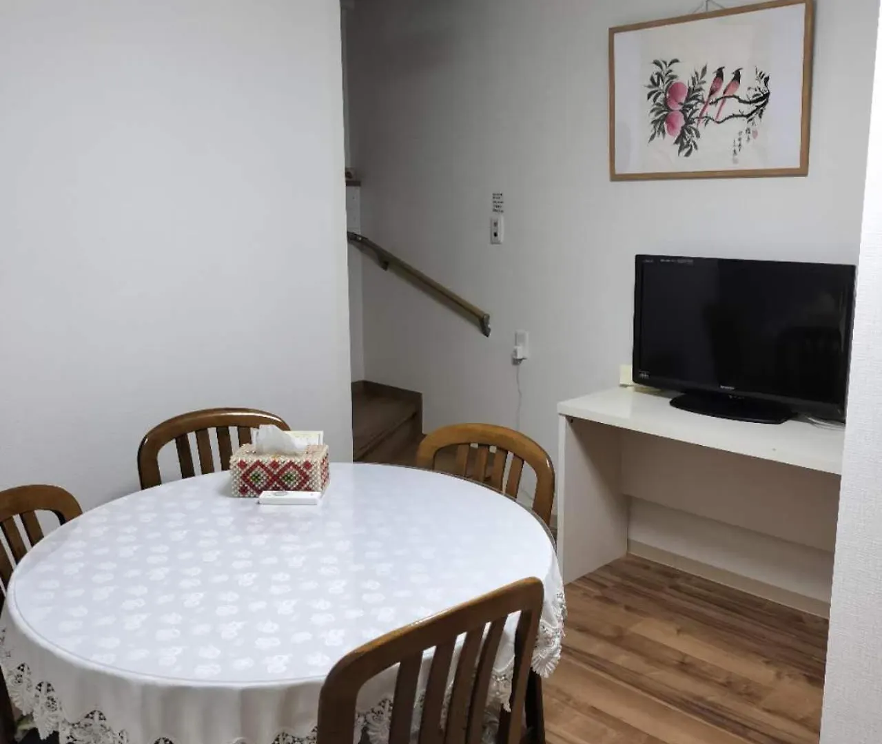 Guesthouse Atelier Ten 民泊アトリエ天 Osaka Japan